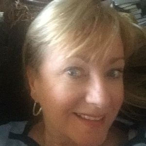Meet your Posher, Angie